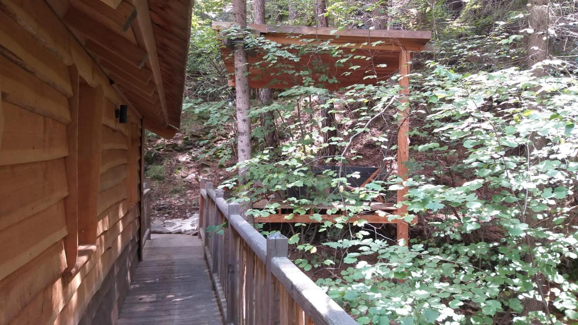 Les Cabanes Des Pins Sylvestres Saint-Martin-Vésubie Zewnętrze zdjęcie